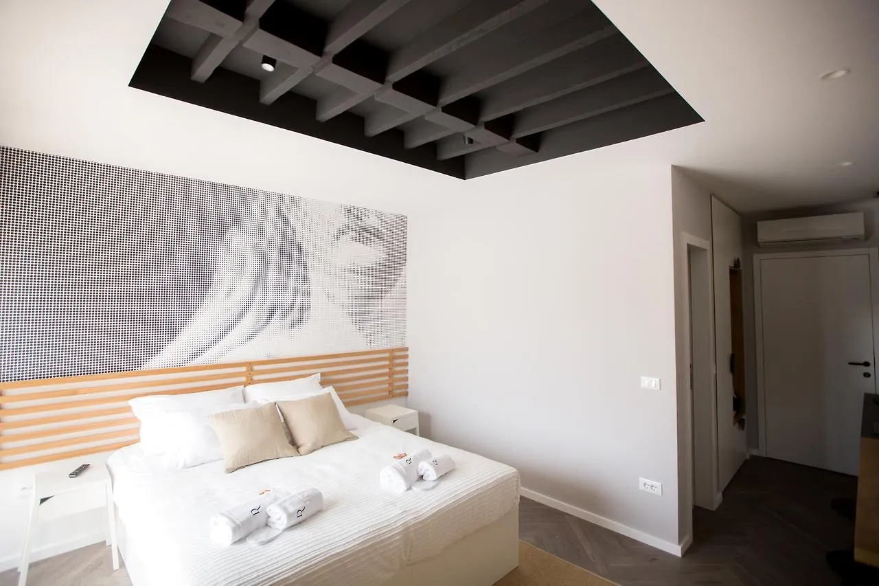 Bed and Breakfast Domus Romana Lux Задар 4*,  Хорватия